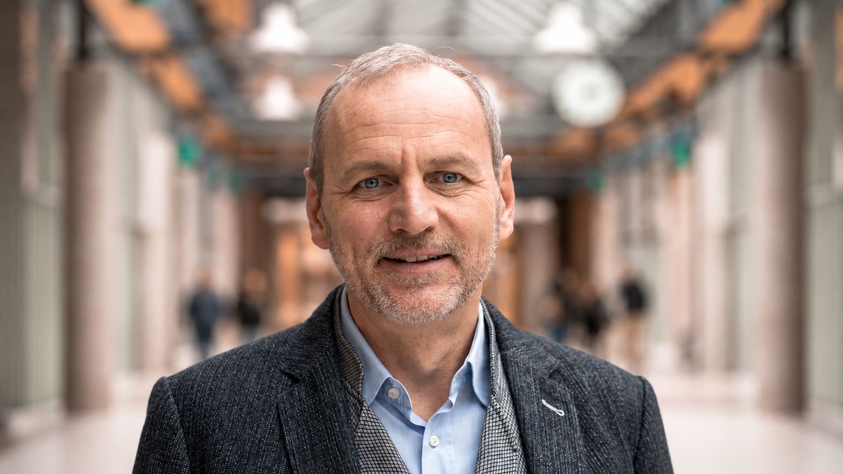 Prof. Dr. Gerald Lembke