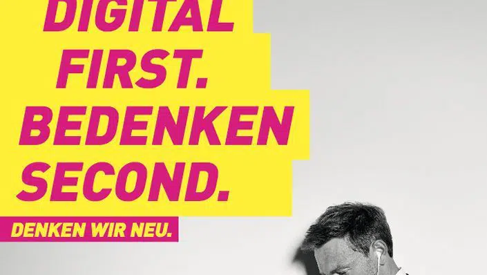 digital first denken second